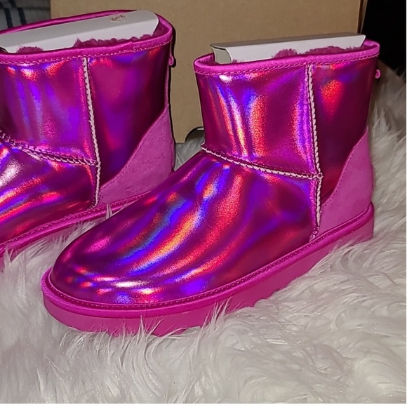 - UGG Women's Classic Mini Iridescent Shiny Boots “Pink” - Picture 14 of 14
